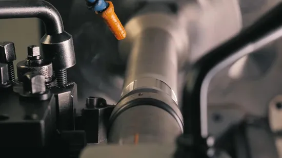 CNC-Bearbeitung von Maschinenteilen aus Edelstahl, Messing und Bronze